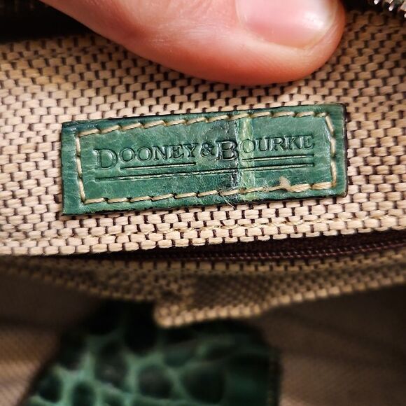 Dooney and Bourke Green Crocodile-Embossed Barrel Bag - Picture 10 of 12